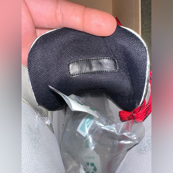 Louis Vuitton X Virgil Abloh high top trainers - Picture 9 of 14